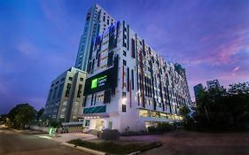 Holiday Inn Express & Suites Johor Bahru, An Ihg Hotel